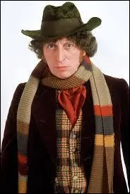 Qui joue le rôle du quatrième docteur ?