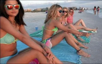 Qui a réalisé les montages du film ?