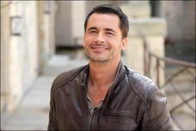 Comment s'appelle cet animateur ?