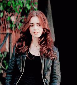 Pour quelle raison Clary change-t-elle sa façon de s'habiller ?