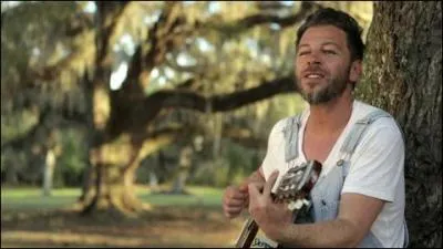 Par quel single cet album a-t-il été annoncé ?