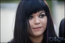 Qui est cette chanteuse française ?