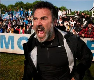 Qui est cet humoriste qui a joué dans le film "La Vérité si je mens !" ?