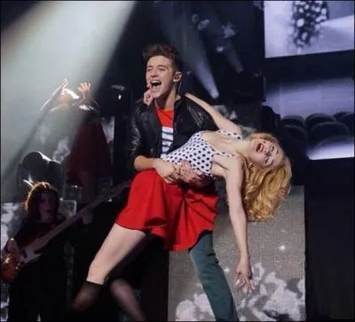 A-t-elle déjà fait des concerts comme Martina Stoessel ?