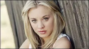 Comment s'appelle cette actrice ?