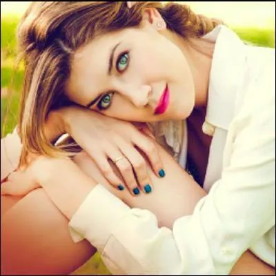 Quel est le Twitter de Clara Alonso ?