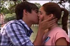 Dans quel épisode de la série se sont-ils embrassés ?