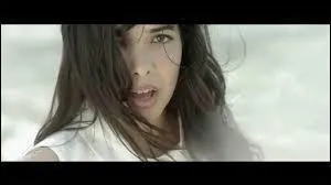 Comment s'appelle cette chanteuse ?