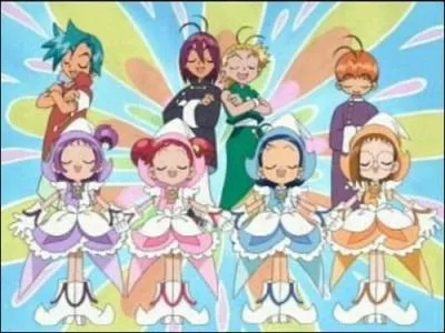 Qui sont les garçons au-dessus des filles et que sont-ils ?