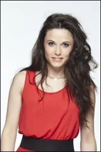 Ma dernière idole a une Team. Je fais partie de la Team Capu. Qui est mon idole ?