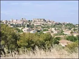 Nous nous dirigeons vers la ville Bucco-Rhodanienne de Lançon-Provence (ou Lançon-de-Provence). Nous partons pour la région ...