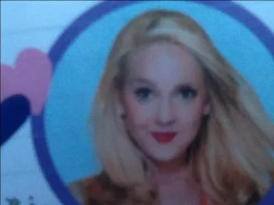 Ludmila croit qu'elle est :