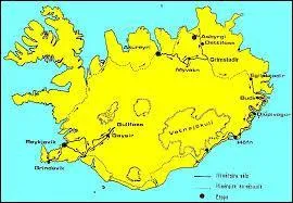 Quelle île possède cette forme ? Indice : elle est située tout près d'un cercle polaire.