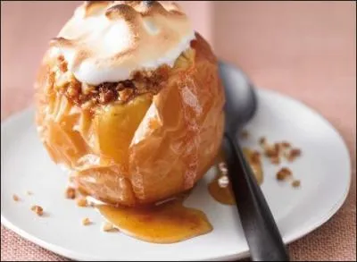 Vous avez fini votre dessert. Que dites-vous ?