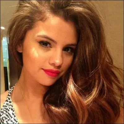 Quel est le compte Twitter de Selena Gomez ?