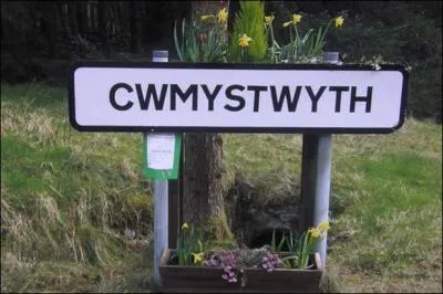 Europe : Cwmystwyth (prononcer Cwm-uss-twith) est le nom d'un village qui s'écrit sans voyelle. Mais où se trouve ce village ?