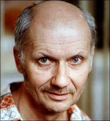 Andreï Romanovitch Tchikatilo est un tueur en série et cannibale ukrainien. Combien a-t-il fait de victimes ?