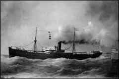 Quelle est la date de la disparition du "Connemara IV" ? Retrouvé abandonné. Les recherches ont montré que le navire avait été attaché vide à un pilier (aux Bermudes), mais les câbles ont rompu suite à un ouragan.
Une fois libéré, le navire a dérivé au gré de la mer.