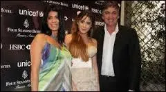 Comment s'appellent les parents de Martina Stoessel ?