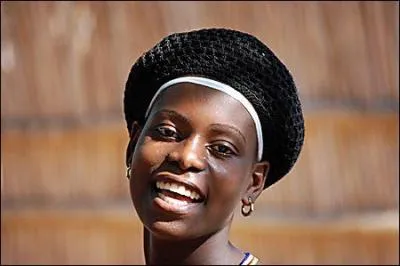 Reine du Swaziland. François a vécu un amour torride avec moi, s'impliquant fortement en France-Afrique. Cette relation a provoqué un sérieux incident diplomatique entre la France et le Swaziland, mon mari, le roi, n'ayant pas apprécié. Qui suis-je ?