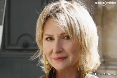 Une autre journaliste très appréciée de « Tonton » qui loua un étage de l'Astoria à New York afin de convoler avec elle. De qui s'agit-il ?