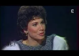 Autre journaliste. François qui a toujours admiré les journalistes a manifesté un grand intérêt pour mon travail.