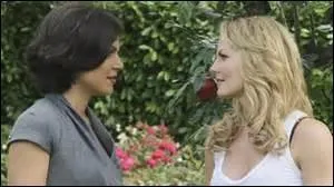 Que fait Emma pour se venger de Régina ?