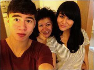 Combien a-t-il de soeur(s) ?