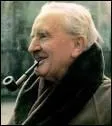 Quel nom de personnage Tolkien a-t-il fait graver sur sa tombe ?