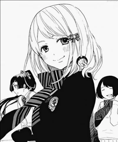 Shiemi est dans la même classe que Paku.