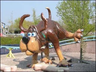 Même chose pour le parc d'attractions "BonbonLand" au Danemark, celui-ci semble très accueillant et pourtant ___.