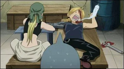 La victime ici présente, Edward Elric, a été frappée par un objet contondant au niveau de la tête. Retrouvez-moi le coupable ! (Un indice sur l'image vous permettra de le trouver)