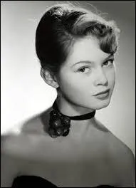 Star mondiale, égérie et muse de nombreux artistes des années 50 à 70, actrice, mannequin, chanteuse, vous la connaissez évidement.