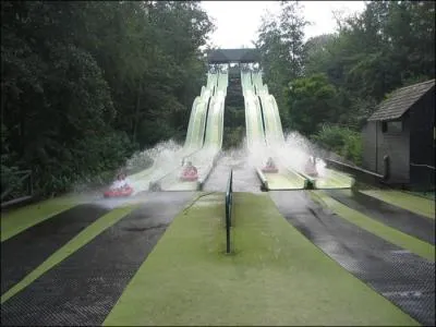 Quelle est cette attraction ?