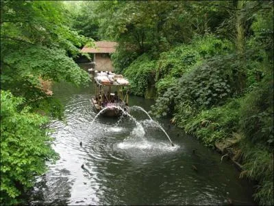 Quelle est cette attraction ?