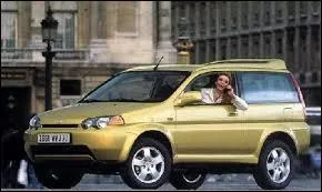 Cet étrange 4X4 japonnais est ...