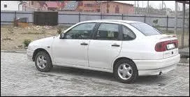 Version à coffre de la Seat Ibiza, elle porte le nom de ...