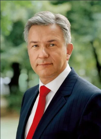 Klaus Wovereit a déclaré être le maire d'une ville "pauvre mais sexy". De quelle ville s'agit-il ?