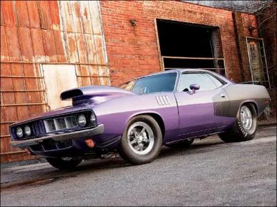 Quelle est la marque de ce bolide ?