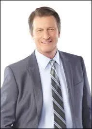 Qui est ce grand homme d'affaires qui cache des secrets ?