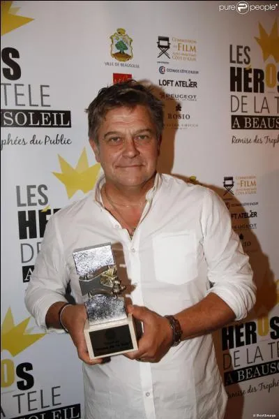 Il reçoit ce trophée à Beausoleil le 5 octobre 2013.
C'est :