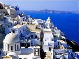 Et nous terminons ce voyage avec la capitale de la Grèce qui est...