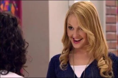 Mercedes Lambre pense que la série a du succès car...