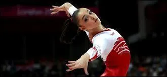Aliya Mustafina est caractérisée comme étant ...
