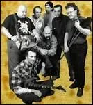 "Les Garçons Bouchers" ont-ils commencé à chanter avant ou après "Abba" ?