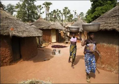 Mon 1er est le cri du chien... Mon 2e, Petula Clark et Jane Birkin y ont pataugé... Mon 3e est un des cinq sens... Et mon tout est la capitale du...