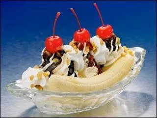 Quelle coupe glacée à pour élément principal une banane fendue dans sa longueur ?