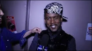 Donc, j'en conclus qu'en juillet 2014 il a :