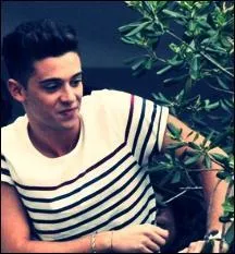 Qui est ce jeune homme ?