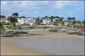 Saint-Quay-Portrieux est une ville bretonne située dans le département ...